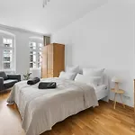 Stylish 120sqm In Berlin-mitte *