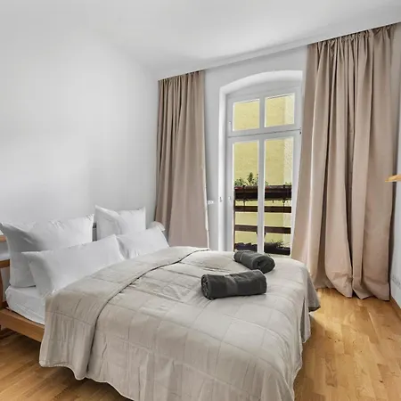 Stylish 120sqm In Berlin-mitte 아파트 베를린