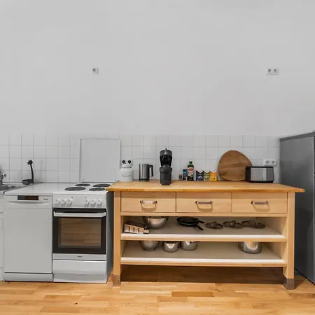 Stylish 120sqm In Berlin-mitte