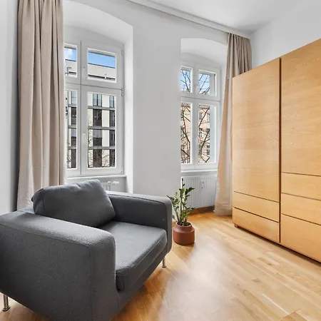 Apartment Stylish 120sqm In Berlin-mitte