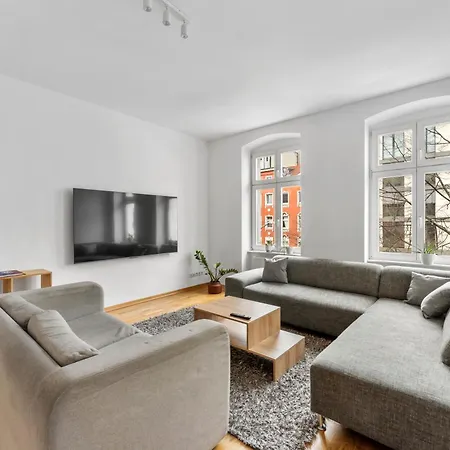 Stylish 120sqm In Berlin-mitte Appartamento