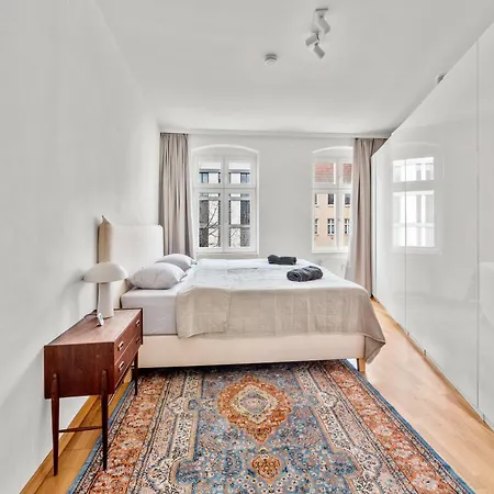 Stylish 120sqm In Berlin-mitte Appartamento *