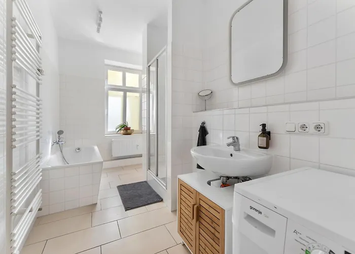 Stylish 120sqm In Berlin-mitte Apartman *