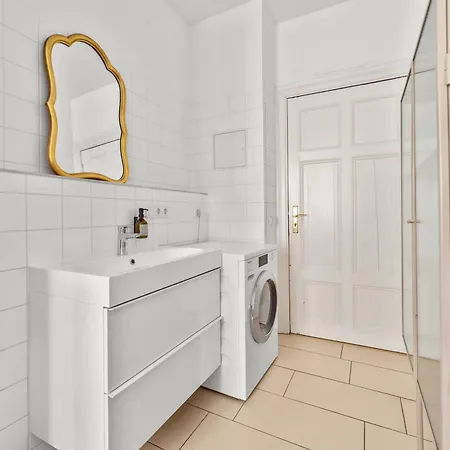 Stylish 120sqm In Berlin-mitte * ברלין