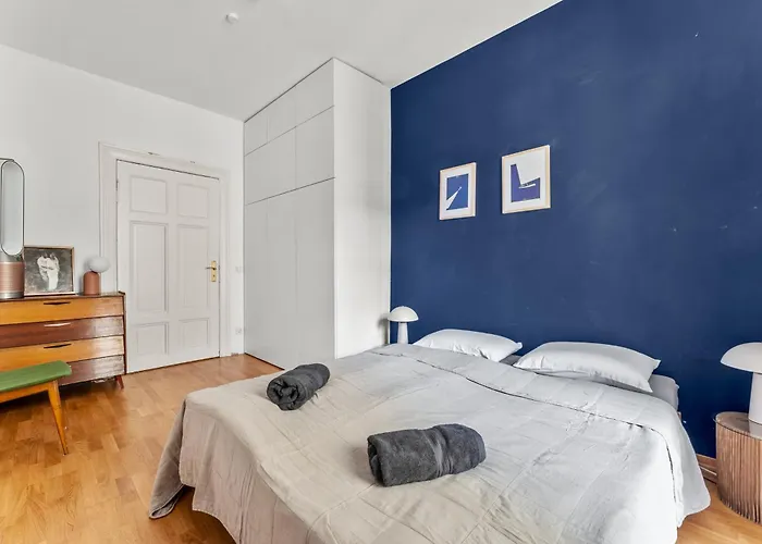 Stylish 120sqm In Berlin-mitte Apartamento Berlim