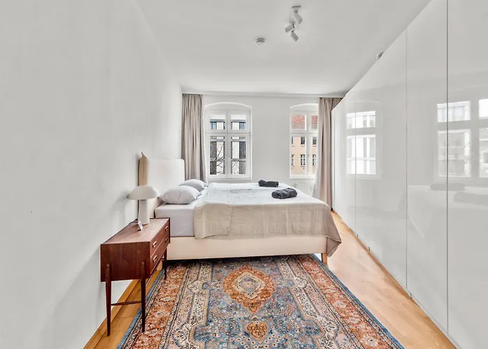 Stylish 120sqm In Berlin-mitte Apartamento *