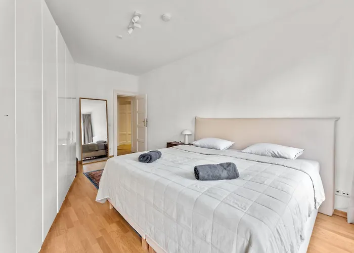 Stylish 120sqm In Berlin-mitte Apartamento